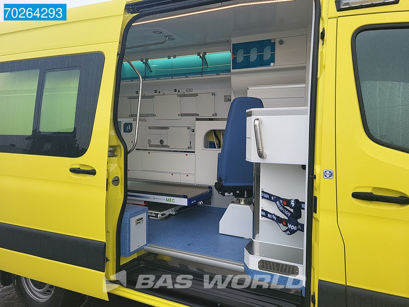 Mercedes-Benz Sprinter 319 CDI Automaat Nieuw! Complete Ambulance Ziekenwagen Rettungswagen Krankenwagen Airco - Ambulancia: foto 5 Mercedes-Benz Sprinter 319 CDI Automaat Nieuw! Complete Ambulance Ziekenwagen Rettungswagen Krankenwagen Airco - Ambulancia: foto 5