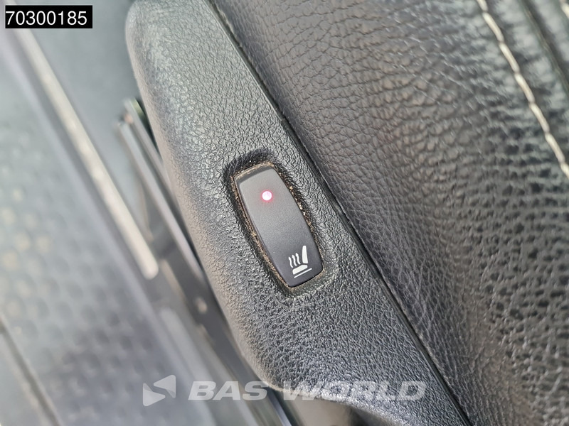 Furgoneta pequeña Opel Vivaro 145pk IRMSCHER Dubbel Cabine 2x Schuifdeur L2H1 Trekhaak Airco Cruise Camera Parkeersensoren Leder APK 10-2026 Euro6 L2 DC Doka Mixto: foto 19 Furgoneta pequeña Opel Vivaro 145pk IRMSCHER Dubbel Cabine 2x Schuifdeur L2H1 Trekhaak Airco Cruise Camera Parkeersensoren Leder APK 10-2026 Euro6 L2 DC Doka Mixto: foto 19