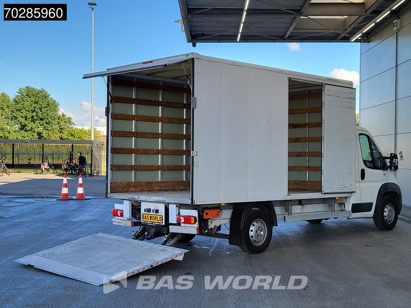 Peugeot Boxer 150PK Trekhaak D'Hollandia Laadklep Zijdeur Bakwagen Navi Airco Cruise Lat om Lat Euro5 Meubelbak Koffer 18m3 Airco Trekhaak Cruise co - Furgoneta: foto 3 Peugeot Boxer 150PK Trekhaak D'Hollandia Laadklep Zijdeur Bakwagen Navi Airco Cruise Lat om Lat Euro5 Meubelbak Koffer 18m3 Airco Trekhaak Cruise co - Furgoneta: foto 3