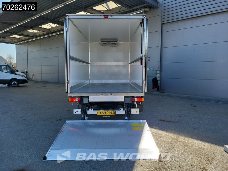 Renault Master 170pk Laadklep Koelwagen Thermo King C-250 LED Airco Cruise Carplay Koeler Koel Kühlwagen Kühlkoffer 17m3 Airco Cruise control - Frigorífico furgoneta: foto 3 Renault Master 170pk Laadklep Koelwagen Thermo King C-250 LED Airco Cruise Carplay Koeler Koel Kühlwagen Kühlkoffer 17m3 Airco Cruise control - Frigorífico furgoneta: foto 3