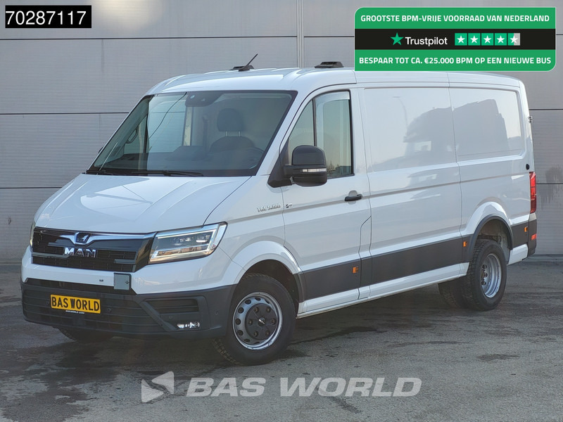 Volkswagen Crafter 177pk Automaat L3H2 180PK Dubbellucht 3t Trekgewicht Navi Camera Parkeersensoren Airco Cruise L2H1 Airco Cruise control - Furgón: foto 1 Volkswagen Crafter 177pk Automaat L3H2 180PK Dubbellucht 3t Trekgewicht Navi Camera Parkeersensoren Airco Cruise L2H1 Airco Cruise control - Furgón: foto 1