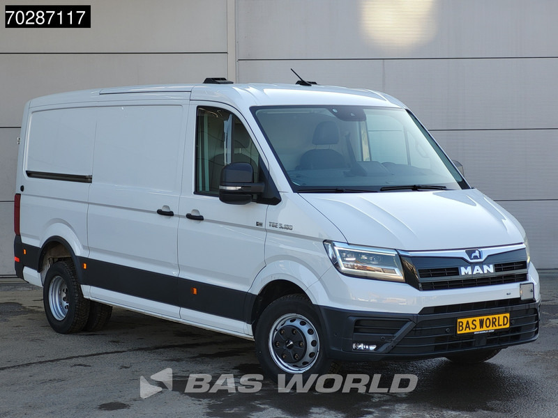 Volkswagen Crafter 177pk Automaat L3H2 180PK Dubbellucht 3t Trekgewicht Navi Camera Parkeersensoren Airco Cruise L2H1 Airco Cruise control - Furgón: foto 3 Volkswagen Crafter 177pk Automaat L3H2 180PK Dubbellucht 3t Trekgewicht Navi Camera Parkeersensoren Airco Cruise L2H1 Airco Cruise control - Furgón: foto 3