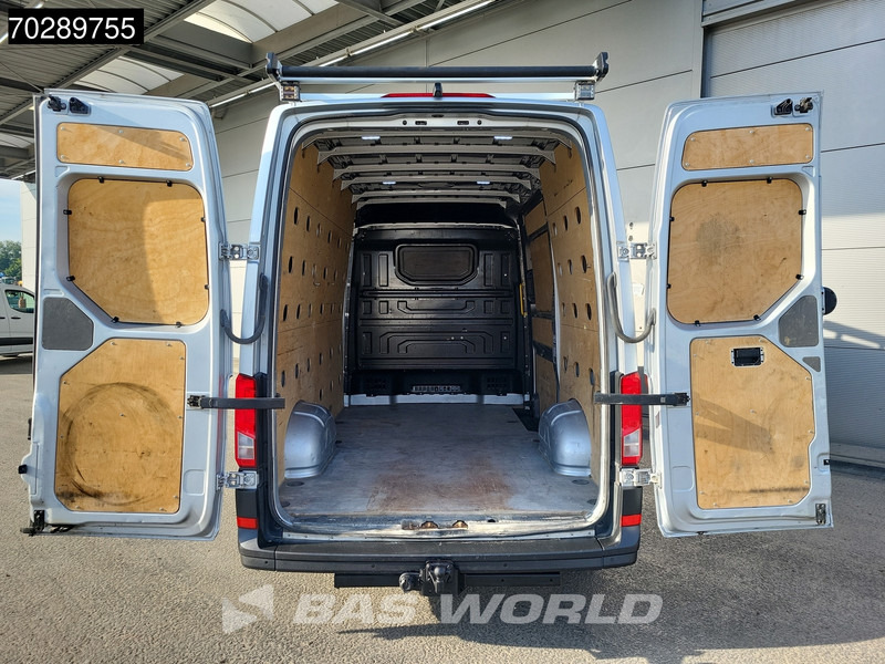 Volkswagen Crafter 177pk Automaat L3H3 Trekhaak Airco Cruise Camera Parkeersensoren Imperiaal APK 03-2026 Euro6 L2H2 12m3 Airco Trekhaak Cruise con - Furgón: foto 3 Volkswagen Crafter 177pk Automaat L3H3 Trekhaak Airco Cruise Camera Parkeersensoren Imperiaal APK 03-2026 Euro6 L2H2 12m3 Airco Trekhaak Cruise con - Furgón: foto 3