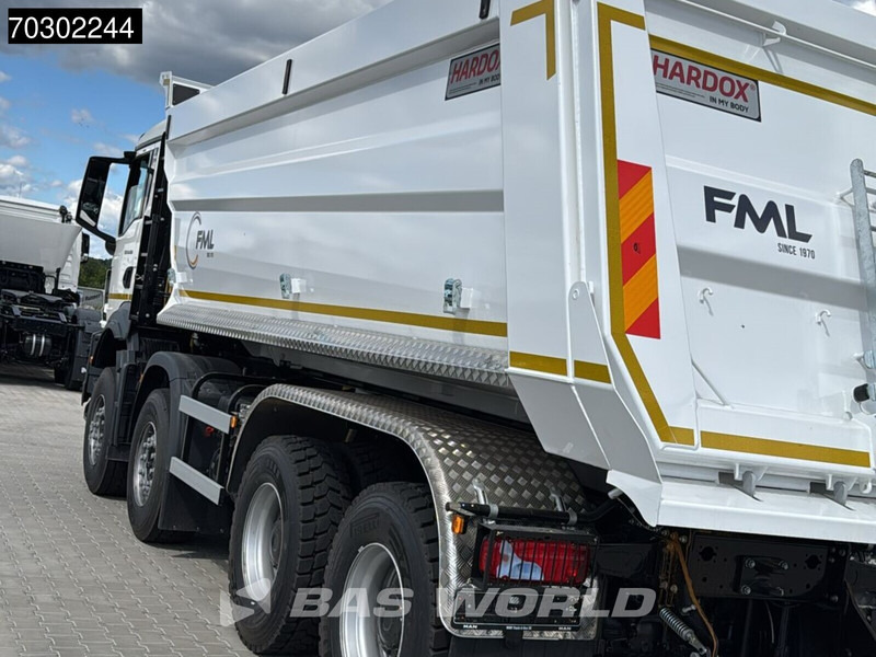 MAN TGS 41.400 8X4 NEW! 20m3 Hardox tipper Steel suspension Manual Euro 2 - Volquete camión: foto 2 MAN TGS 41.400 8X4 NEW! 20m3 Hardox tipper Steel suspension Manual Euro 2 - Volquete camión: foto 2