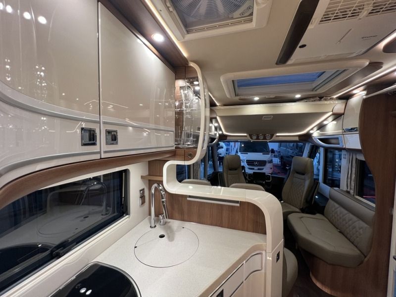 Autocaravana integral nuevo Carthago Chic E-Line I 51 QB: foto 14 Autocaravana integral nuevo Carthago Chic E-Line I 51 QB: foto 14
