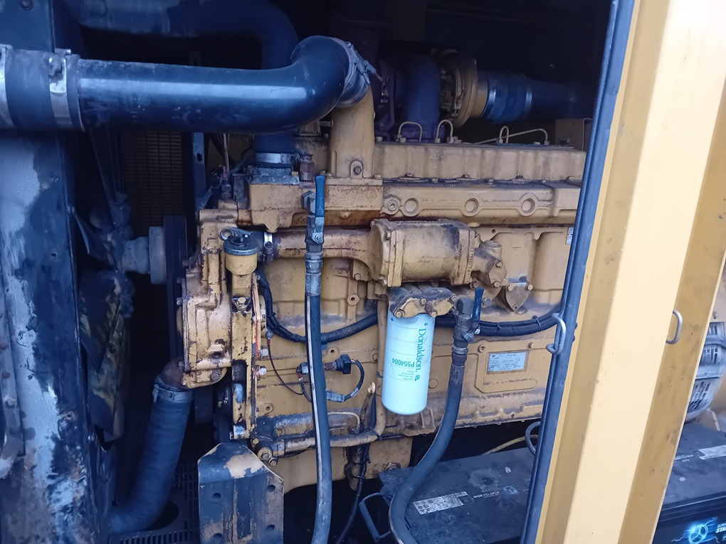 Caterpillar 250 Kva - Generador industriale: foto 3 Caterpillar 250 Kva - Generador industriale: foto 3