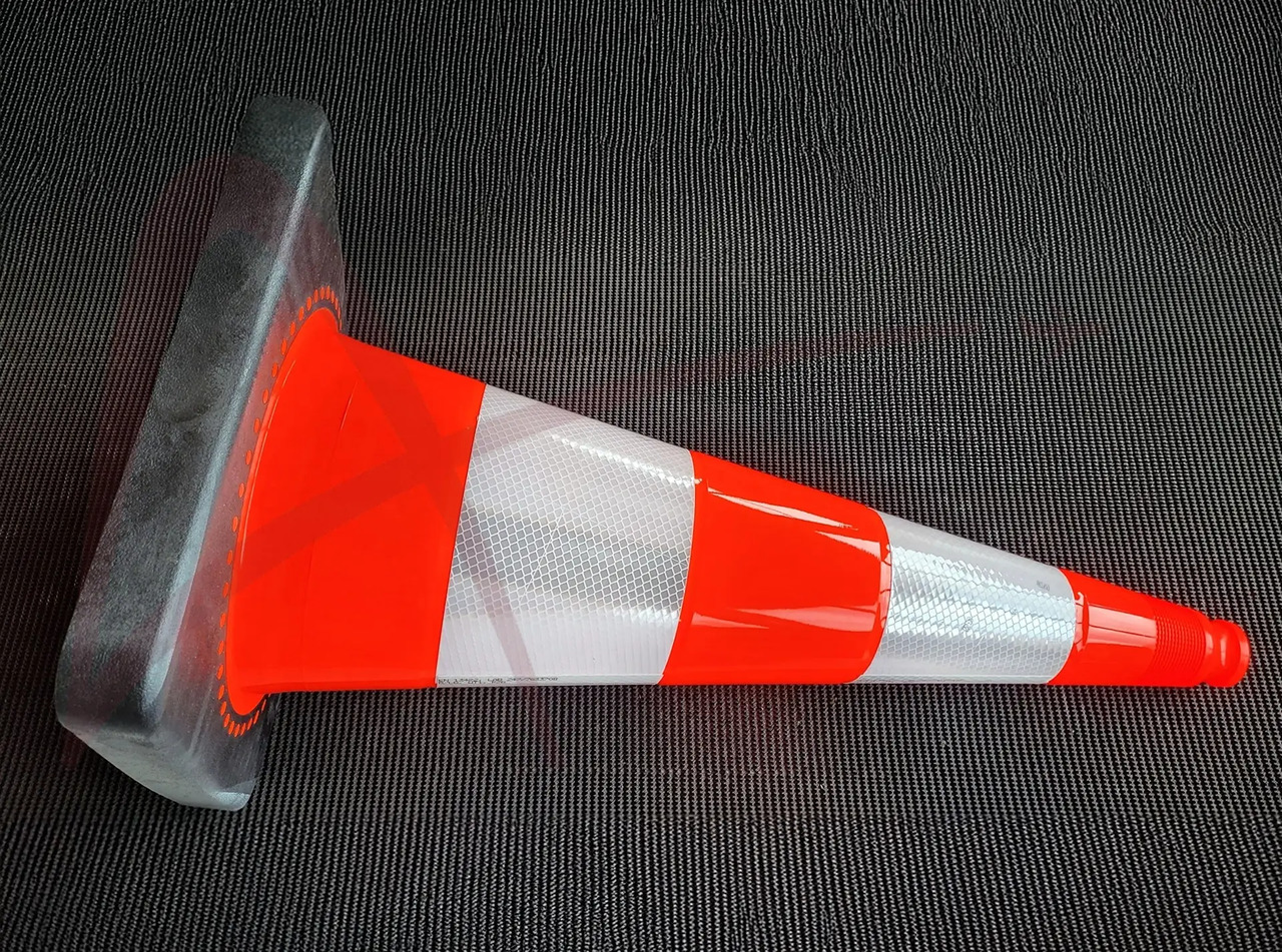 AVIACO CONE750-5R2 - Equipo de construcción: foto 2 AVIACO CONE750-5R2 - Equipo de construcción: foto 2