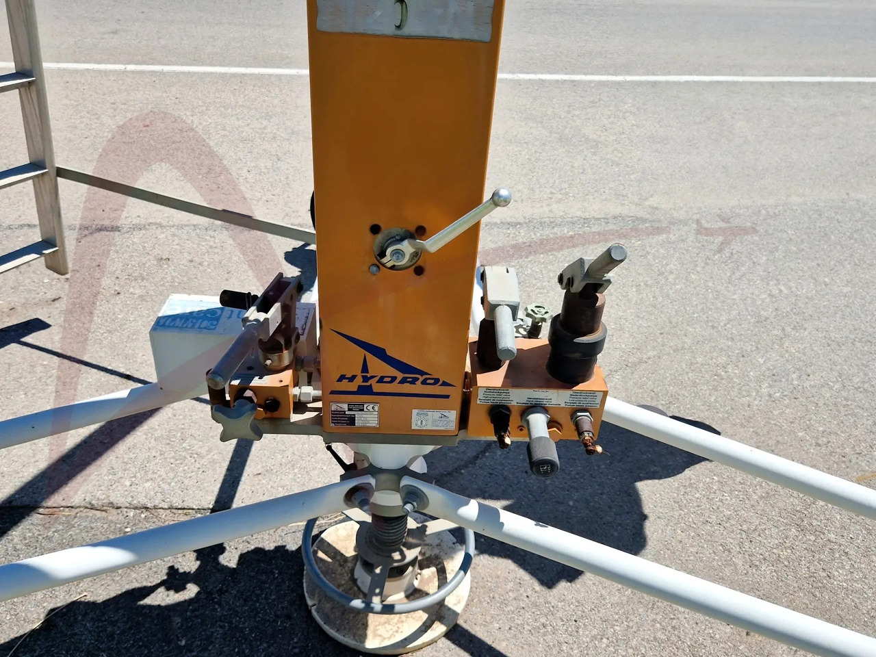 HYDRO HS120 - Equipo de apoyo en tierra: foto 3 HYDRO HS120 - Equipo de apoyo en tierra: foto 3