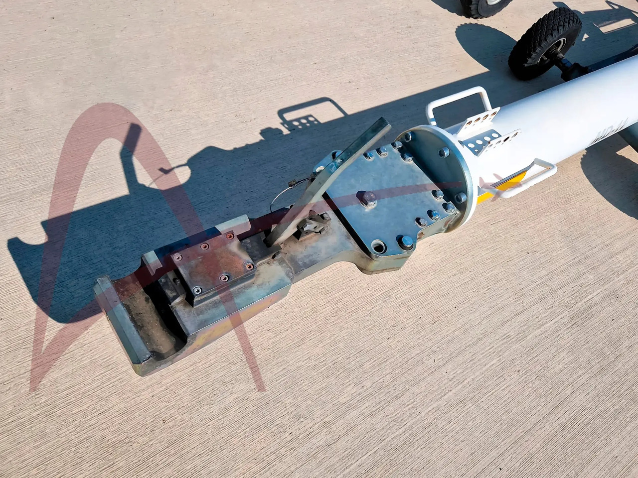 HYDRO TOWUNIV-2 - Equipo de apoyo en tierra: foto 2 HYDRO TOWUNIV-2 - Equipo de apoyo en tierra: foto 2