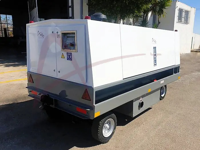 HITZINGER 140MDE18 - Unidad de potencia en tierra: foto 1 HITZINGER 140MDE18 - Unidad de potencia en tierra: foto 1