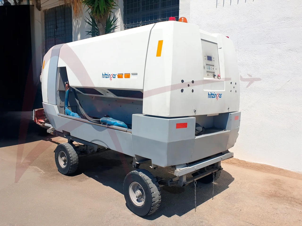 HITZINGER GPU-140SD-E18-28 - Unidad de potencia en tierra: foto 3 HITZINGER GPU-140SD-E18-28 - Unidad de potencia en tierra: foto 3