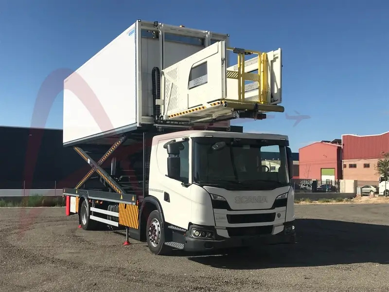 TECNOVE L280 B4X2LB - Camión de catering: foto 3 TECNOVE L280 B4X2LB - Camión de catering: foto 3