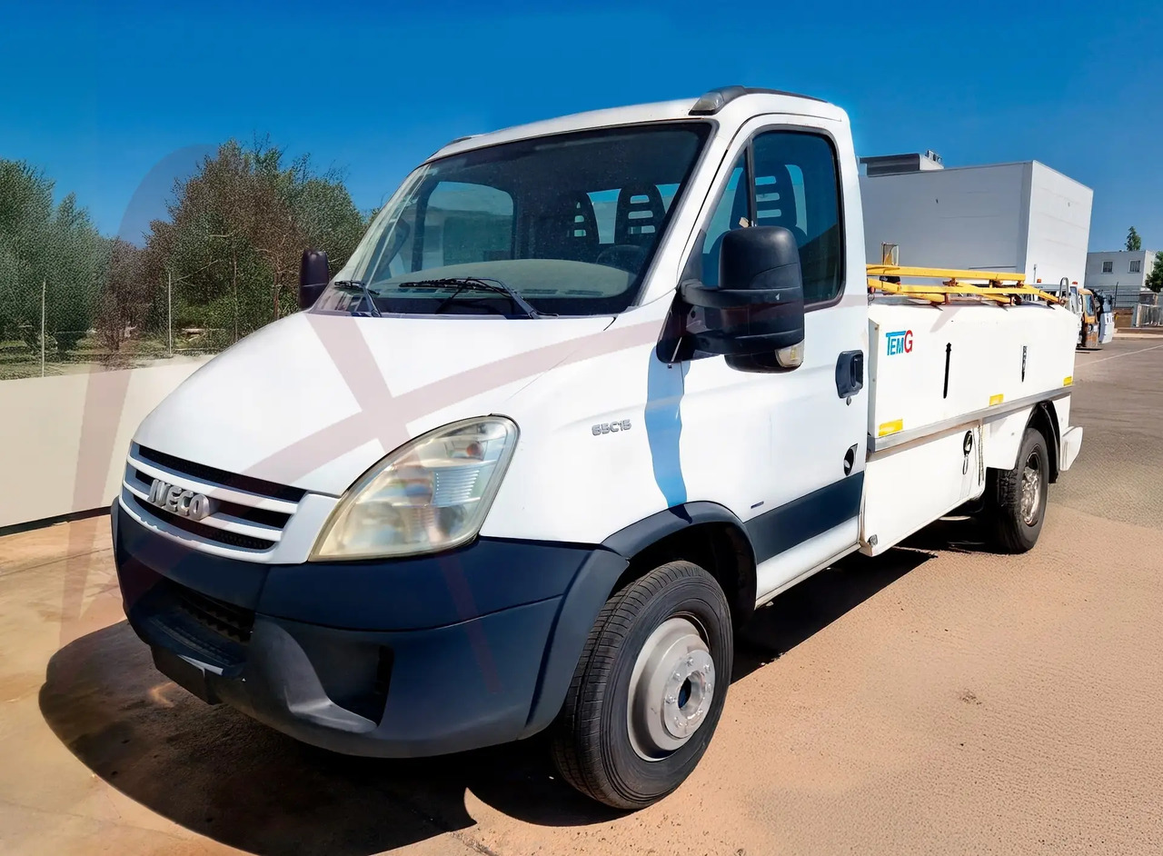 TEMG TG-0218 - Vehículo de aguas negras: foto 1 TEMG TG-0218 - Vehículo de aguas negras: foto 1