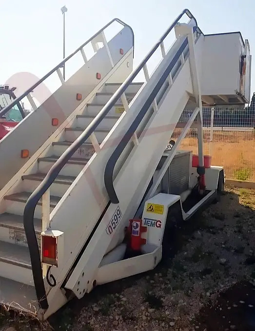 TEMG TG2244 - Escalera de pasajeros: foto 1 TEMG TG2244 - Escalera de pasajeros: foto 1