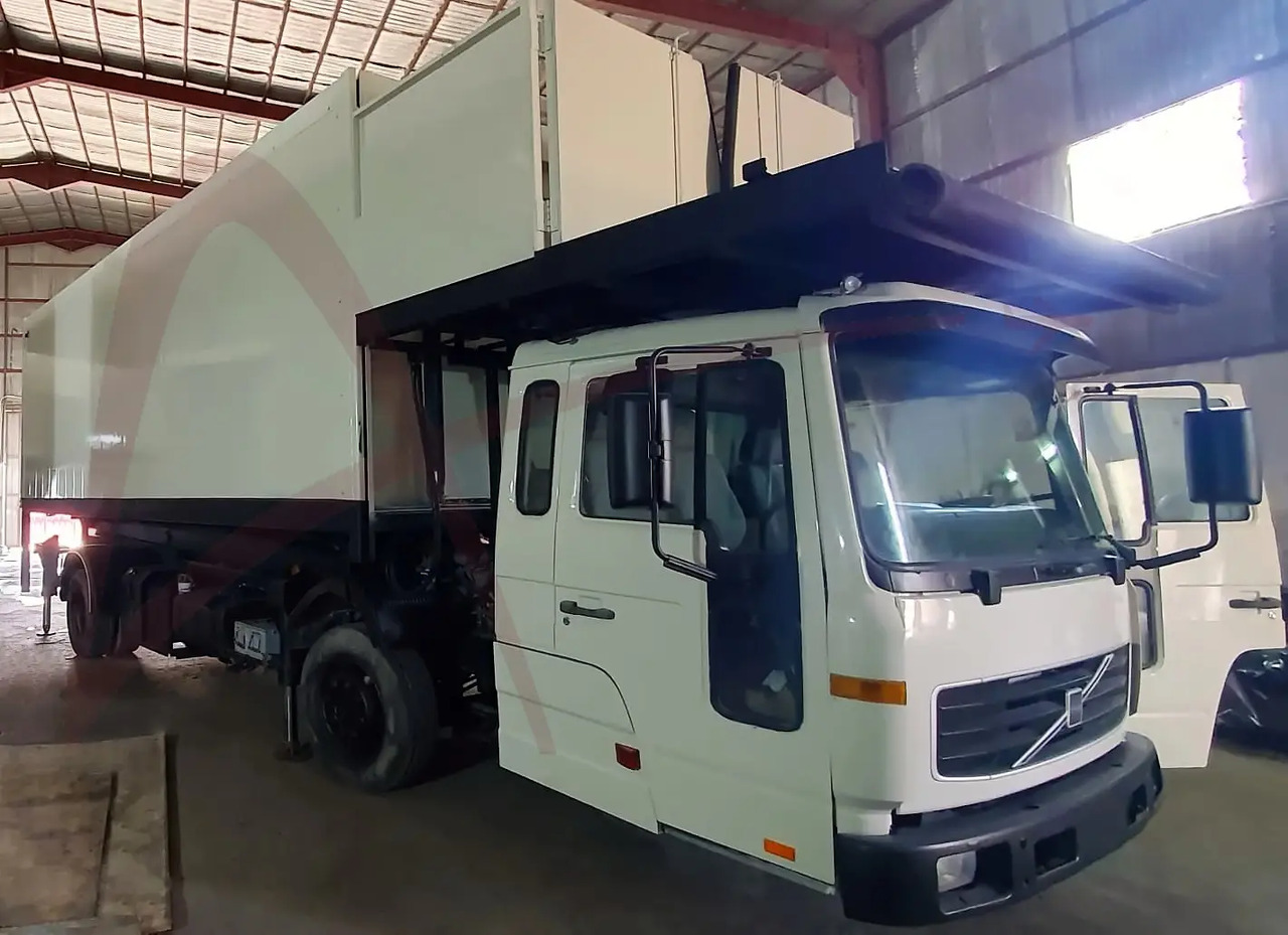 VOLVO AEROLIFT-B-VO/FL616H - Camión de catering: foto 1 VOLVO AEROLIFT-B-VO/FL616H - Camión de catering: foto 1
