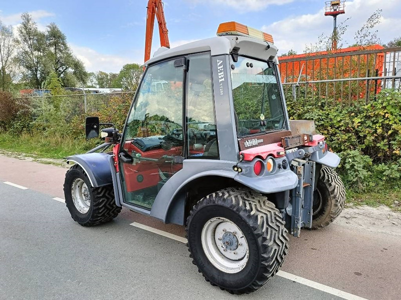 Aebi TT280 werktuigdrager maaier laag zwaartepunt - Remolque agrícola: foto 3 Aebi TT280 werktuigdrager maaier laag zwaartepunt - Remolque agrícola: foto 3