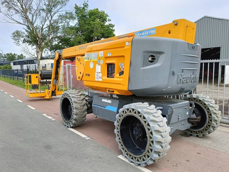 Haulotte HA 20 LE PRO hi lift hoogwerker hybride 4x4x4 - Plataforma articulada: foto 1 Haulotte HA 20 LE PRO hi lift hoogwerker hybride 4x4x4 - Plataforma articulada: foto 1