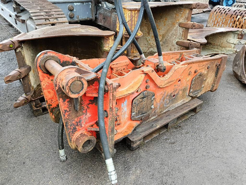 NPK E 210 GH9 hamer hammer hydraulic 18-25 ton 2000 - Martillo hidráulico para Maquinaria de construcción: foto 2 NPK E 210 GH9 hamer hammer hydraulic 18-25 ton 2000 - Martillo hidráulico para Maquinaria de construcción: foto 2