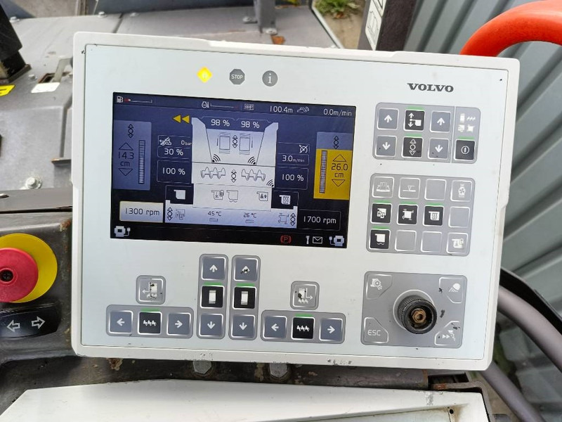 Pavimentadora de asfalto Volvo P 2870 D paver finisher asfaltmachine 2020: foto 16