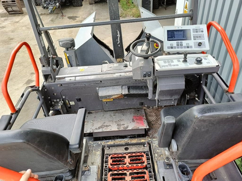 Pavimentadora de asfalto Volvo P 2870 D paver finisher asfaltmachine 2020: foto 15