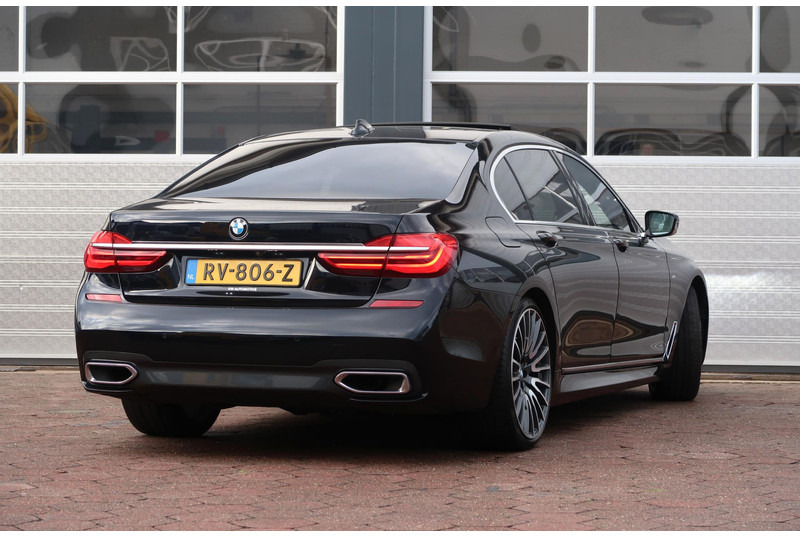 BMW 7 Serie 740Ld xDrive High Executive M-PAKKET/ MASSAGE/ PANO/ DEALER OND/ VOL! - Sedan: foto 4 BMW 7 Serie 740Ld xDrive High Executive M-PAKKET/ MASSAGE/ PANO/ DEALER OND/ VOL! - Sedan: foto 4