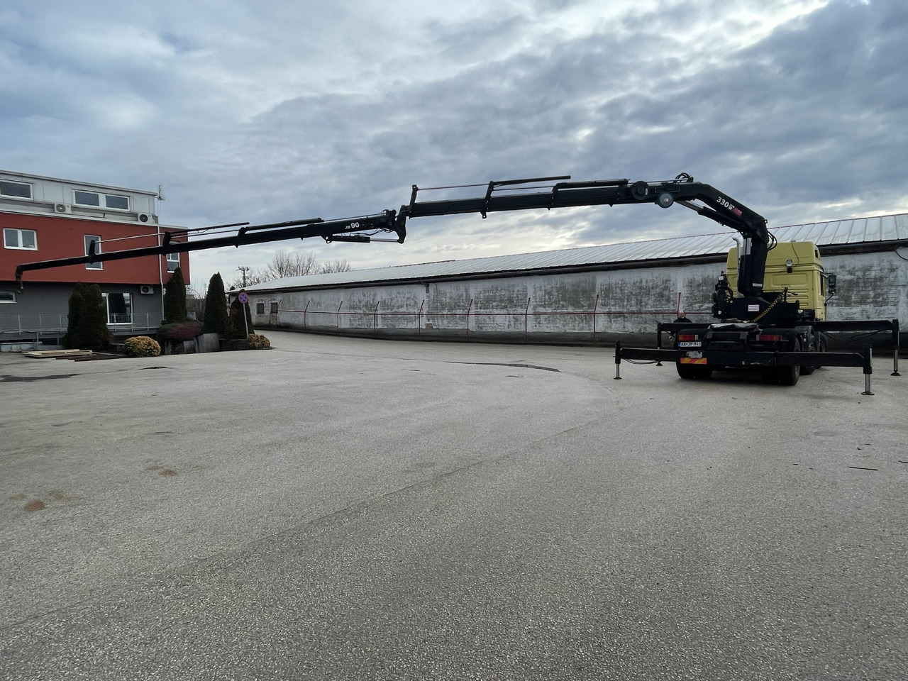 Leasing financiero de MAN F2000 413 6x2 Manual CRANE Hiab 330+jib 90 21m leasing MAN F2000 413 6x2 Manual CRANE Hiab 330+jib 90 21m: foto 7 Leasing financiero de MAN F2000 413 6x2 Manual CRANE Hiab 330+jib 90 21m leasing MAN F2000 413 6x2 Manual CRANE Hiab 330+jib 90 21m: foto 7