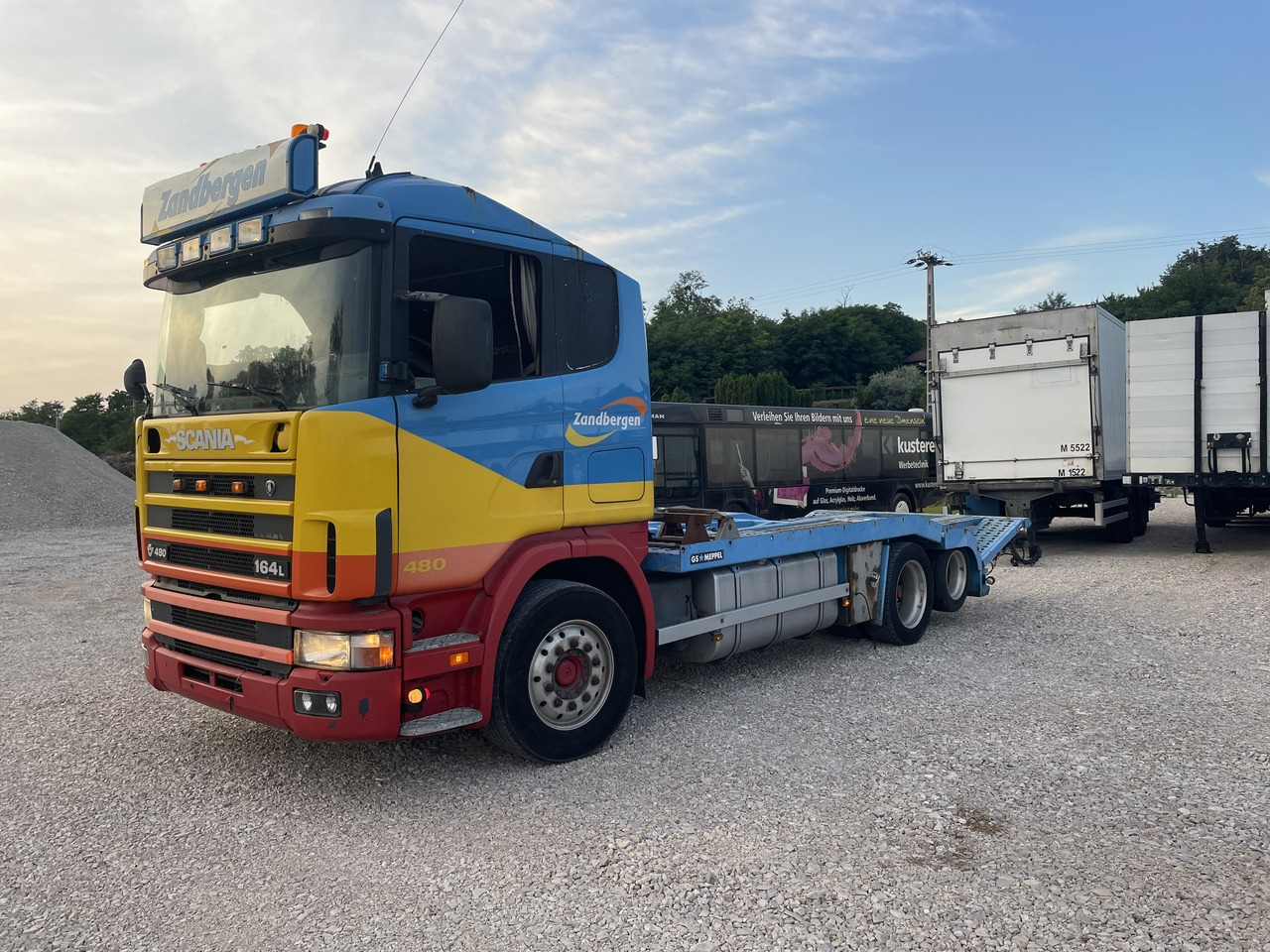 SCANIA 164 480 V8 GS MEPPEL - Portavehículos camión: foto 4 SCANIA 164 480 V8 GS MEPPEL - Portavehículos camión: foto 4