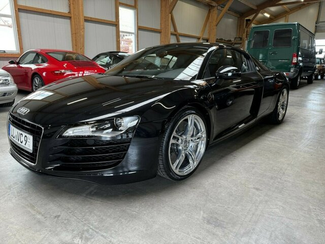 AUDI R8 4.2 FSI V8 quattro Coupé Neuzustand - Coche: foto 1 AUDI R8 4.2 FSI V8 quattro Coupé Neuzustand - Coche: foto 1