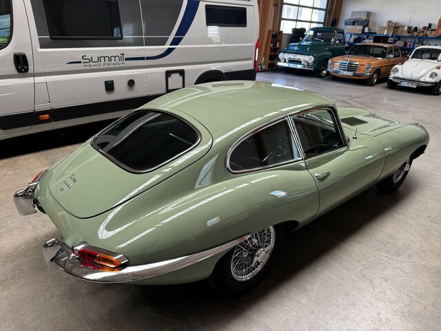 JAGUAR E-Type 4.2 Litre Serie 1.5 FHC Zustand 1 - Coche: foto 4 JAGUAR E-Type 4.2 Litre Serie 1.5 FHC Zustand 1 - Coche: foto 4