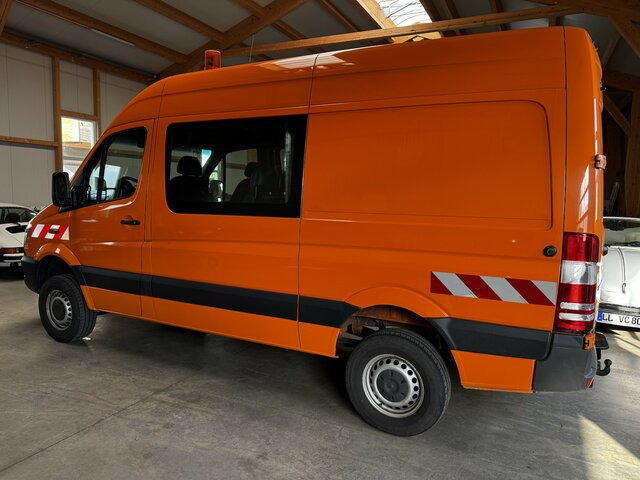 MERCEDES-BENZ Sprinter 316 CDI 4x4 Allrad L2H2 1. Hand!... - Furgón, Furgoneta combi: foto 2 MERCEDES-BENZ Sprinter 316 CDI 4x4 Allrad L2H2 1. Hand!... - Furgón, Furgoneta combi: foto 2