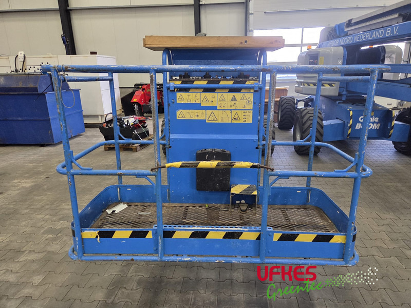 Genie Z-45/25J RT Articulated Boom Lift - Plataforma elevadora: foto 3 Genie Z-45/25J RT Articulated Boom Lift - Plataforma elevadora: foto 3