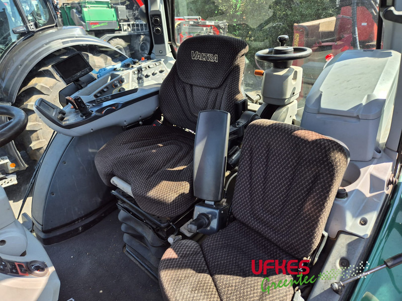 Valtra T 194 Direct TwinTrac - Tractor: foto 5 Valtra T 194 Direct TwinTrac - Tractor: foto 5