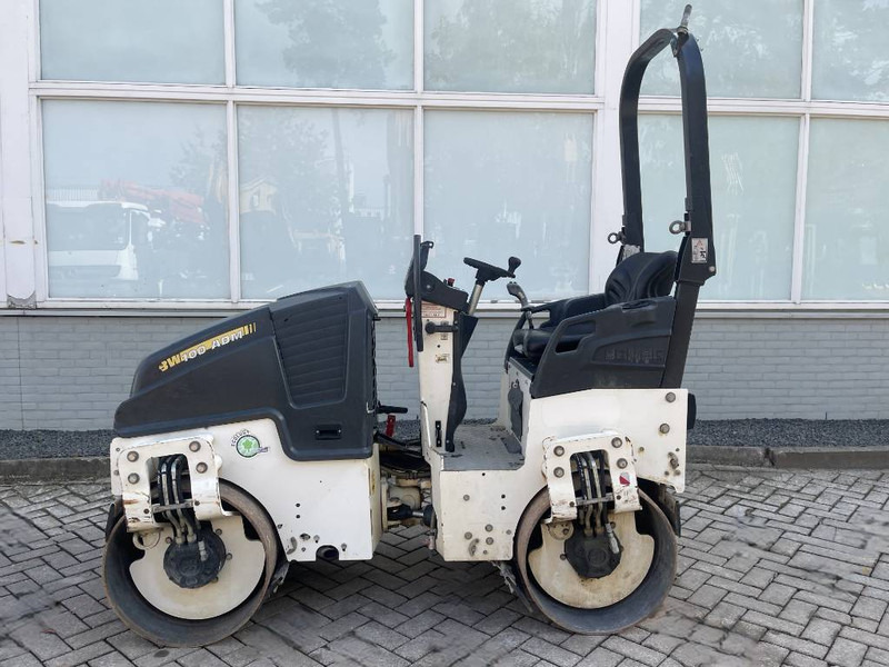 Bomag BW 100 AD M-5 - Rodillo: foto 3 Bomag BW 100 AD M-5 - Rodillo: foto 3