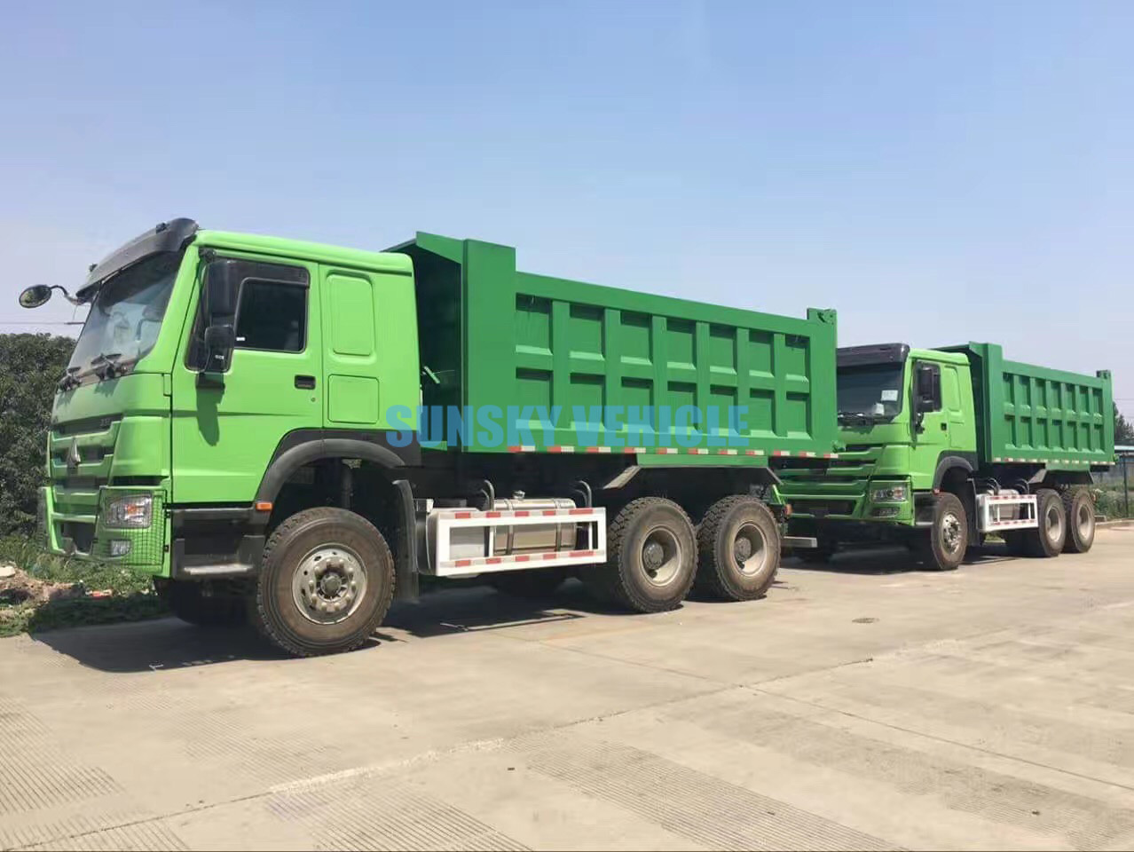 HOWO Brand New 6X4 380/430HP Tipper Truck - Volquete camión: foto 1 HOWO Brand New 6X4 380/430HP Tipper Truck - Volquete camión: foto 1