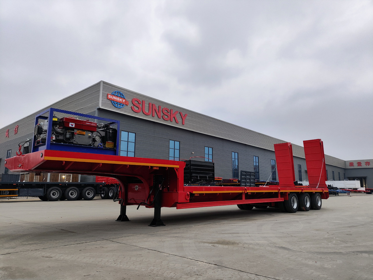 SUNSKY 30Ton lowbed trailer - Góndola rebajadas semirremolque: foto 4 SUNSKY 30Ton lowbed trailer - Góndola rebajadas semirremolque: foto 4