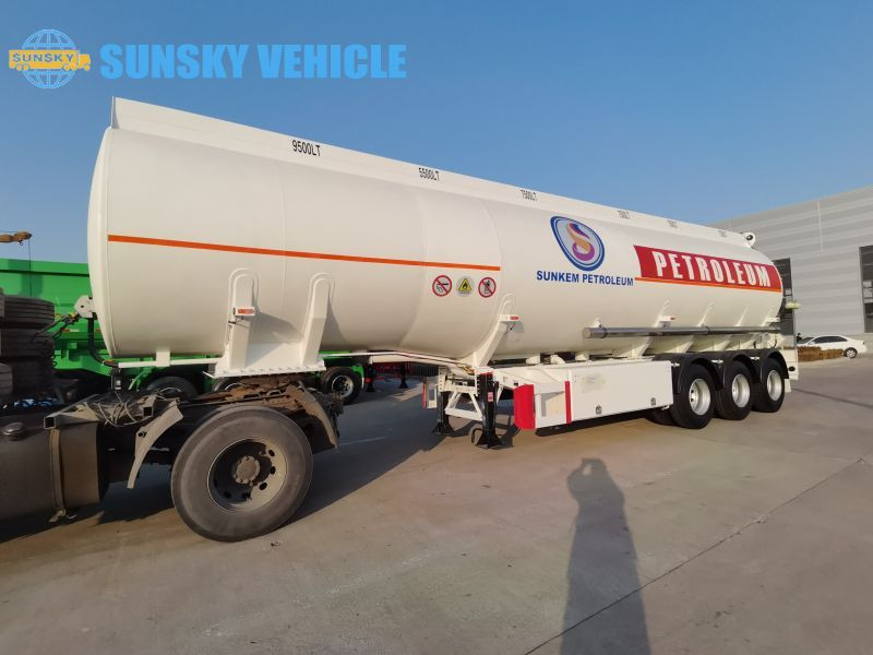 SUNSKY Fuel Tanker for sale - Cisterna semirremolque: foto 1 SUNSKY Fuel Tanker for sale - Cisterna semirremolque: foto 1