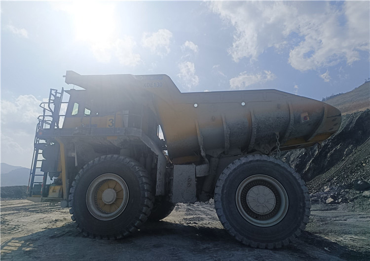XCMG 2021 Year Used Mine Dump Truck Xde130 Second Hand 130 Ton Mining Dump Truck for Sale - Dúmper rígido: foto 3 XCMG 2021 Year Used Mine Dump Truck Xde130 Second Hand 130 Ton Mining Dump Truck for Sale - Dúmper rígido: foto 3