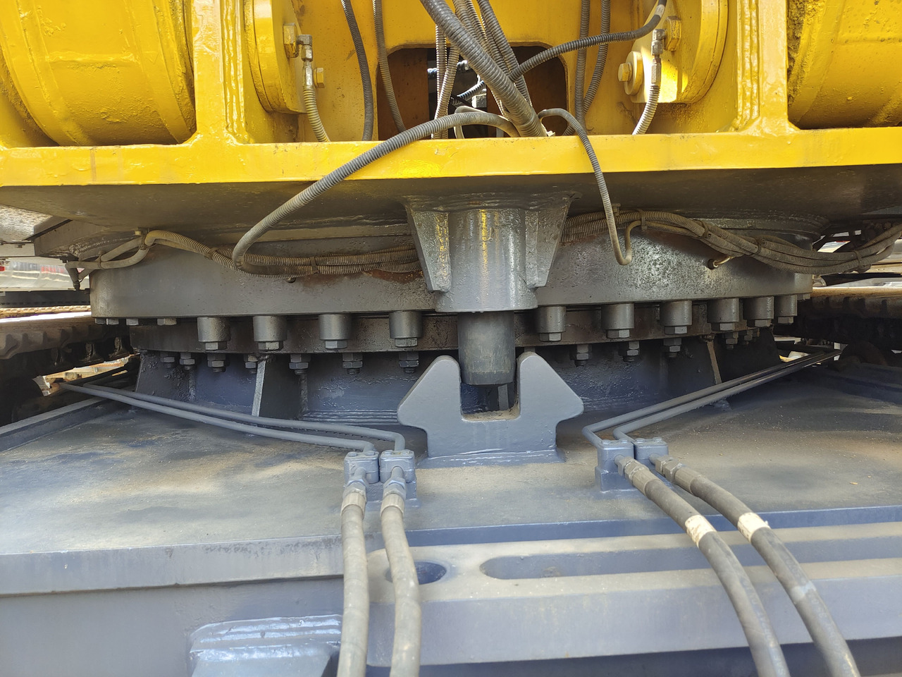 XCMG Construction Machinery XR320D Used Drill Machine 90m Depth Rotary Drilling Rig with Hammer - Perforadora: foto 4 XCMG Construction Machinery XR320D Used Drill Machine 90m Depth Rotary Drilling Rig with Hammer - Perforadora: foto 4