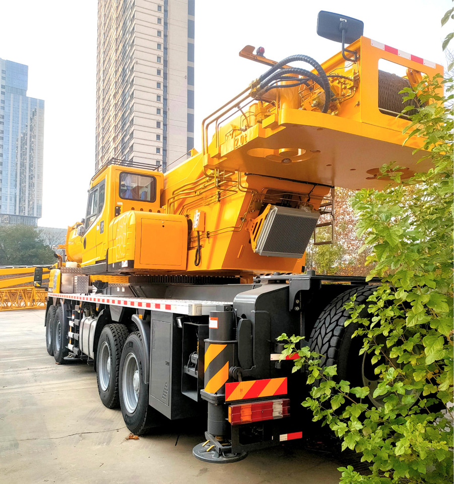 XCMG Offical 100 Tons Used Truck Crane XCT100L7-1 Boom Mobile Crane Price For Sale - Autogrúa: foto 3 XCMG Offical 100 Tons Used Truck Crane XCT100L7-1 Boom Mobile Crane Price For Sale - Autogrúa: foto 3