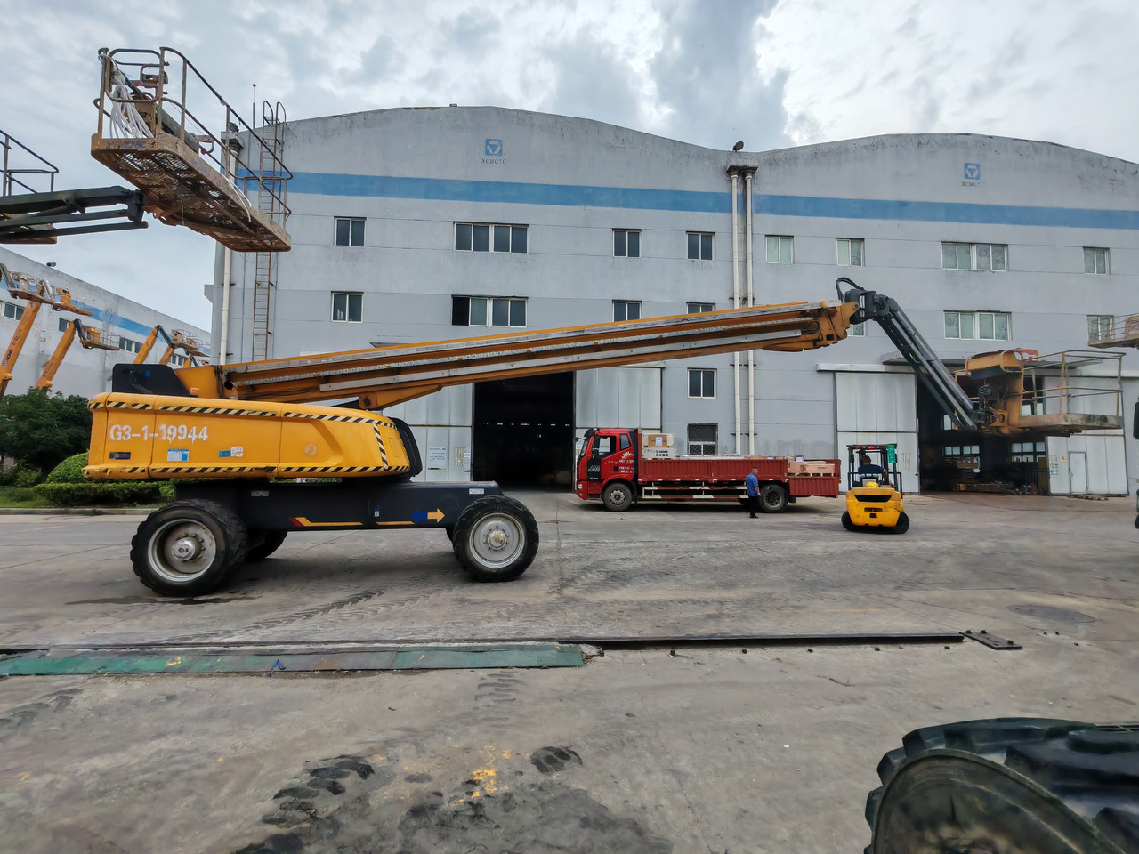 XCMG Official Articulated Boom Lift GTBZ42S 42m Used Cherry Picker Sale - Plataforma telescopica: foto 5 XCMG Official Articulated Boom Lift GTBZ42S 42m Used Cherry Picker Sale - Plataforma telescopica: foto 5