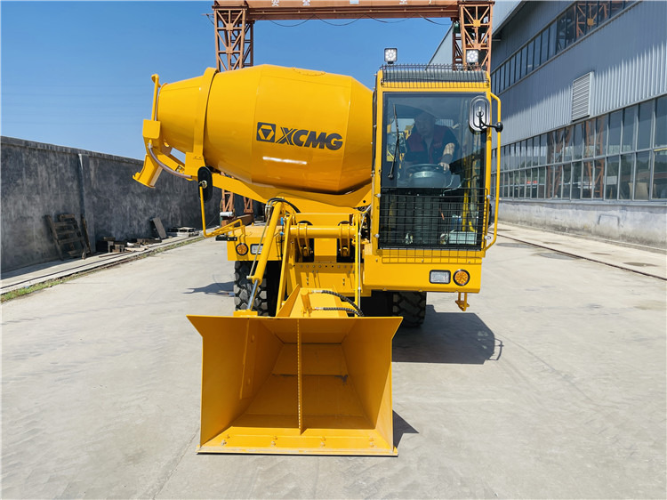 Leasing financiero de XCMG Self Loading Concrete Mixer 3.5m3 Portable Diesel Mini Small Concrete Cement Mixer for Sale leasing XCMG Self Loading Concrete Mixer 3.5m3 Portable Diesel Mini Small Concrete Cement Mixer for Sale: foto 8