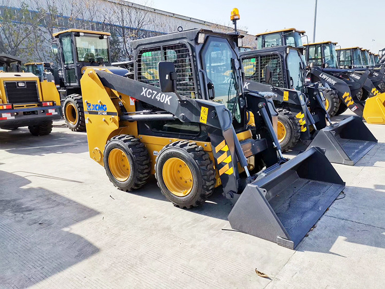 XCMG XC740K small 1ton skid steer loader with attachment price - Minicargadora: foto 5 XCMG XC740K small 1ton skid steer loader with attachment price - Minicargadora: foto 5