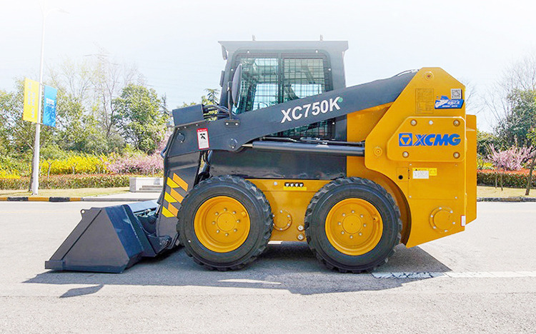 XCMG XC750K small mini wheel loader skid steer for farm use - Minicargadora: foto 5 XCMG XC750K small mini wheel loader skid steer for farm use - Minicargadora: foto 5