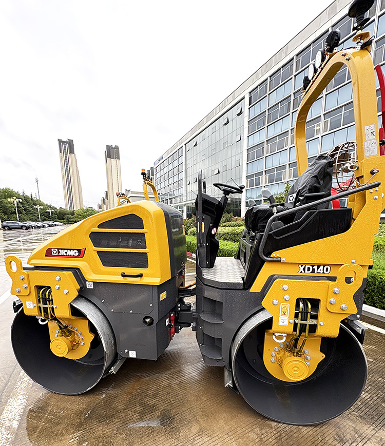 XCMG official XD140 4 ton mini light road roller price - Mini compactadora: foto 4 XCMG official XD140 4 ton mini light road roller price - Mini compactadora: foto 4