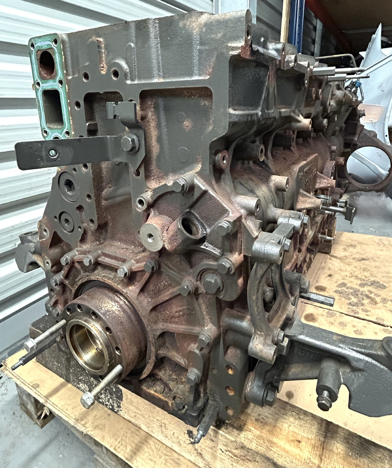 DAF XF 106 480 530 ENGINE BLOCK - Bloque de cilindros: foto 4 DAF XF 106 480 530 ENGINE BLOCK - Bloque de cilindros: foto 4