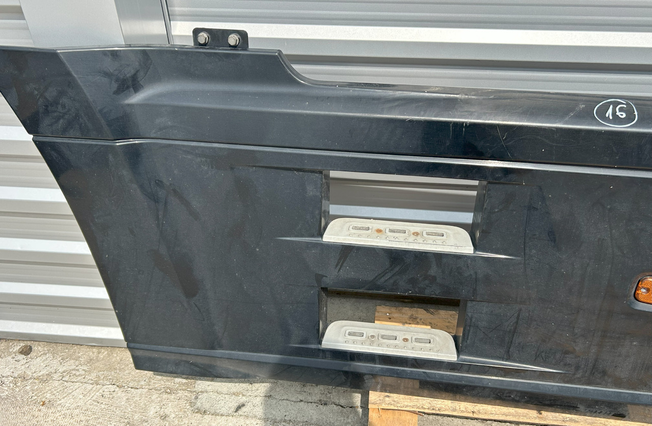DAF XF 106 480 SIDESKIRT + MUDGUARD - Aerodinámica/ Spoiler: foto 3 DAF XF 106 480 SIDESKIRT + MUDGUARD - Aerodinámica/ Spoiler: foto 3