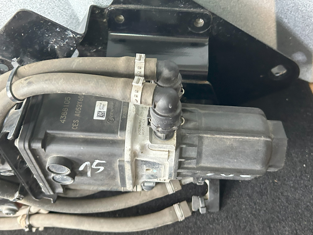 DAF XF 106 ADBLUE KIT - Silenciador/ Sistema de escape: foto 3 DAF XF 106 ADBLUE KIT - Silenciador/ Sistema de escape: foto 3