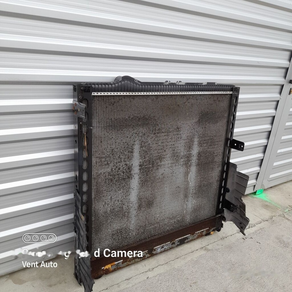 DAF xf 106 125896 truck - Radiador para Camión: foto 3 DAF xf 106 125896 truck - Radiador para Camión: foto 3