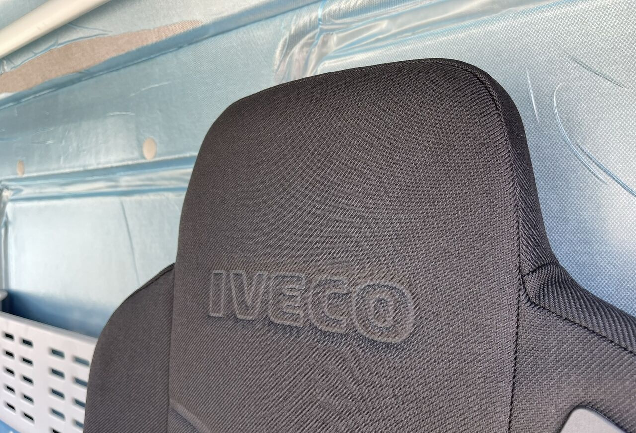 Cabina para Coche nuevo IVECO Eurocargo for IVECO Eurocargo DAY cabine: foto 9 Cabina para Coche nuevo IVECO Eurocargo for IVECO Eurocargo DAY cabine: foto 9