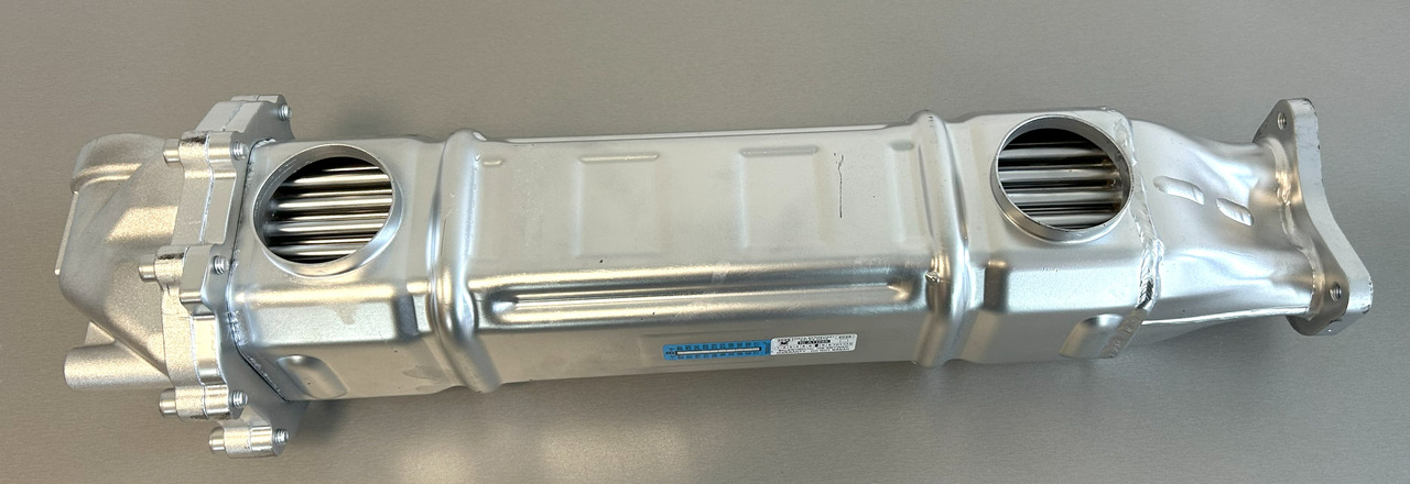 MAN TGX EGR COOLER AND EXHAUST GAS RECIRCULATION REMANUFACTURED - Silenciador/ Sistema de escape para Camión: foto 2 MAN TGX EGR COOLER AND EXHAUST GAS RECIRCULATION REMANUFACTURED - Silenciador/ Sistema de escape para Camión: foto 2